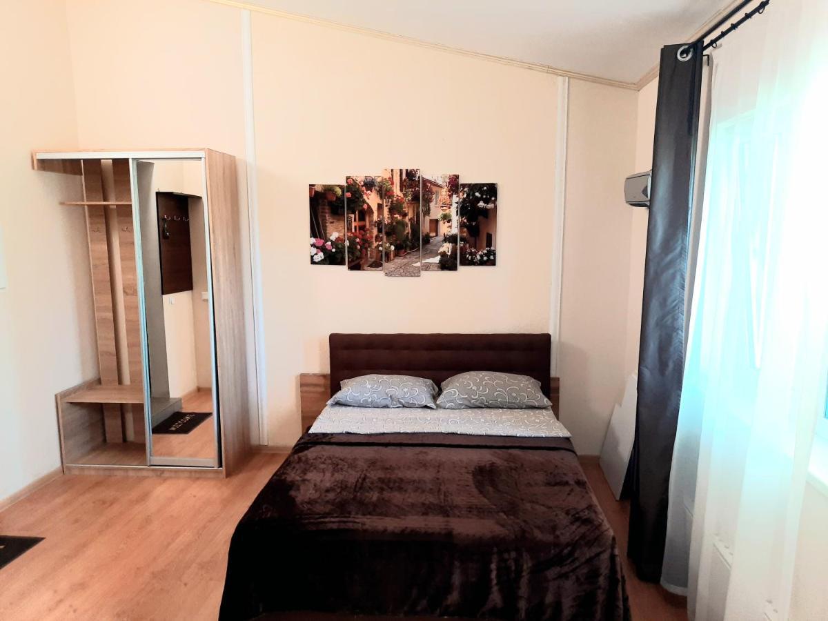 Studio Apartments In Center Mini 5 Поверх Без Ліфту Ιβανό-Φρανκίβσκ Εξωτερικό φωτογραφία